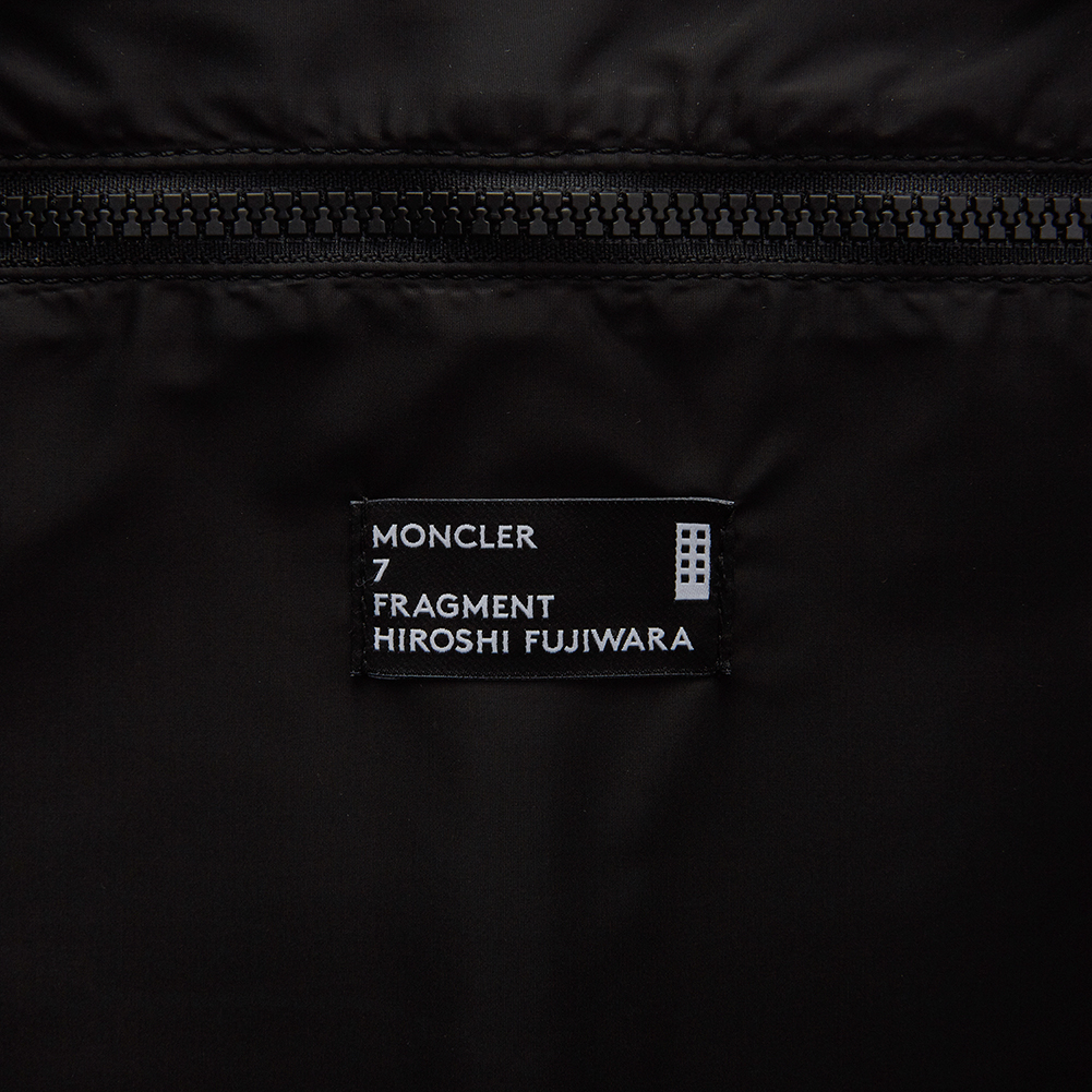 몽클레어(MONCLER) 지니어스 프래그먼트 럭색 남자 백팩 0061200 01ADW 999