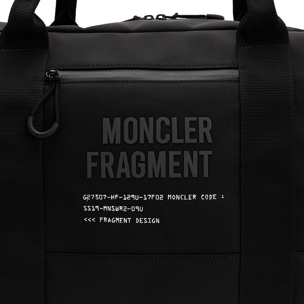 몽클레어(MONCLER) 지니어스 프래그먼트 남자 리버시블 더플백 0061600 01ADY 999
