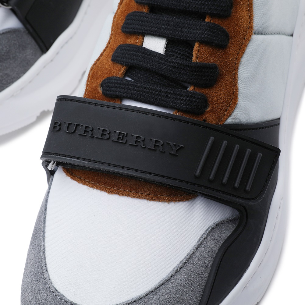 버버리(BURBERRY) 스웨이드 네오프렌 남자 스니커즈 REGIS M LOW 8005367