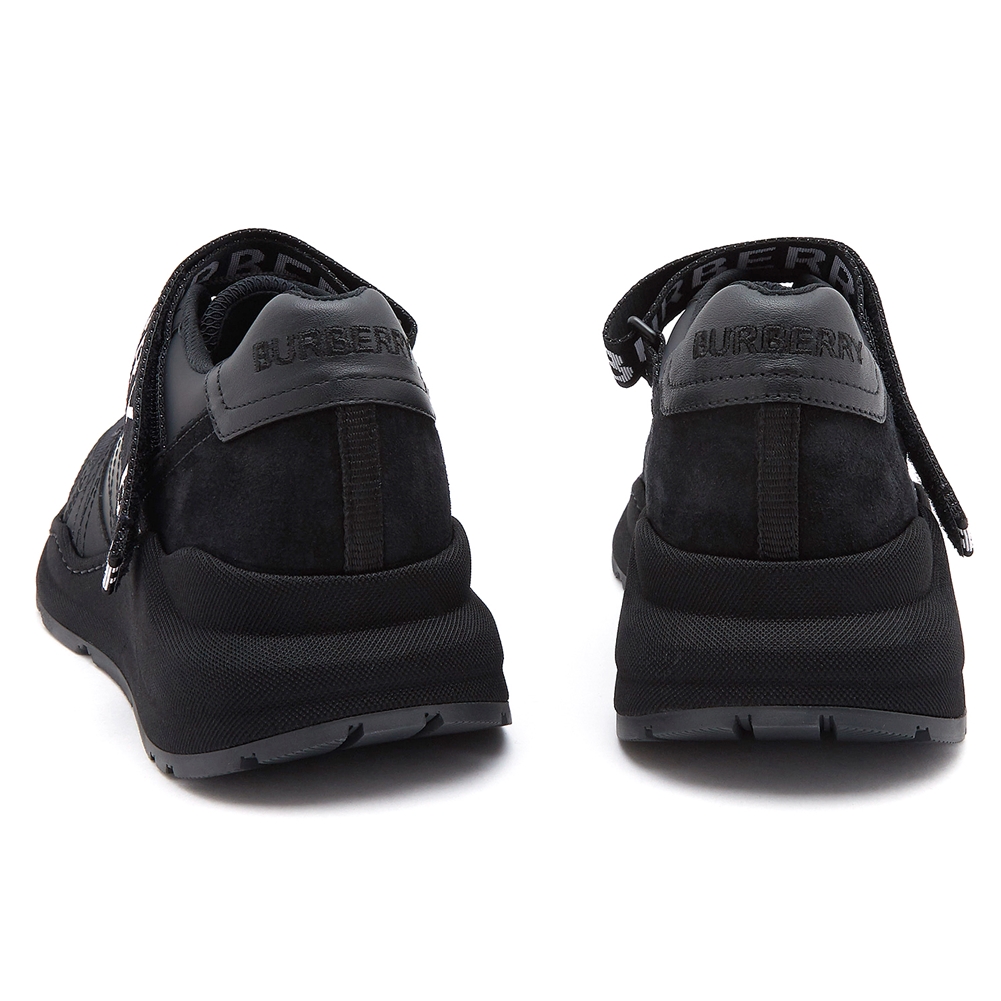 버버리(BURBERRY) 로고 남자 스니커즈 RONNIE ZIG M LOW 8010864
