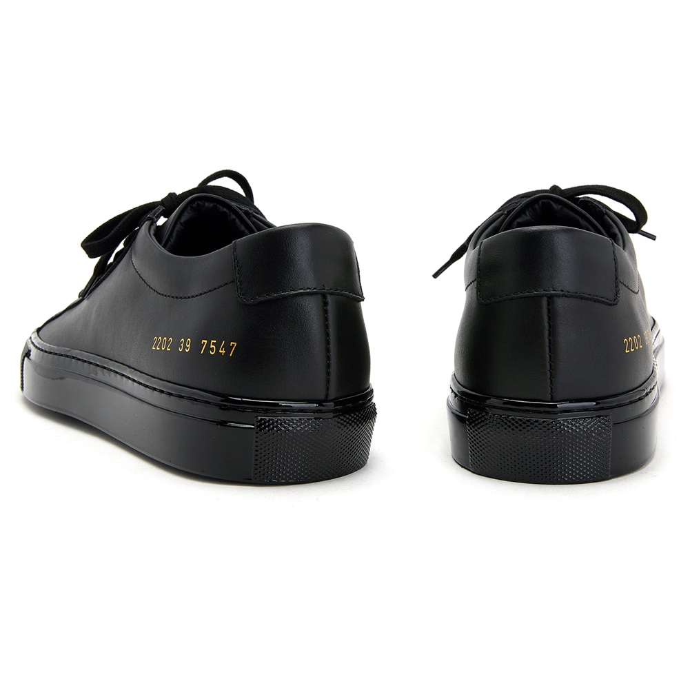 커먼프로젝트(COMMON PROJECTS) 아킬레스 로우 럭스 남자 스니커즈 2202 7547 BLACK