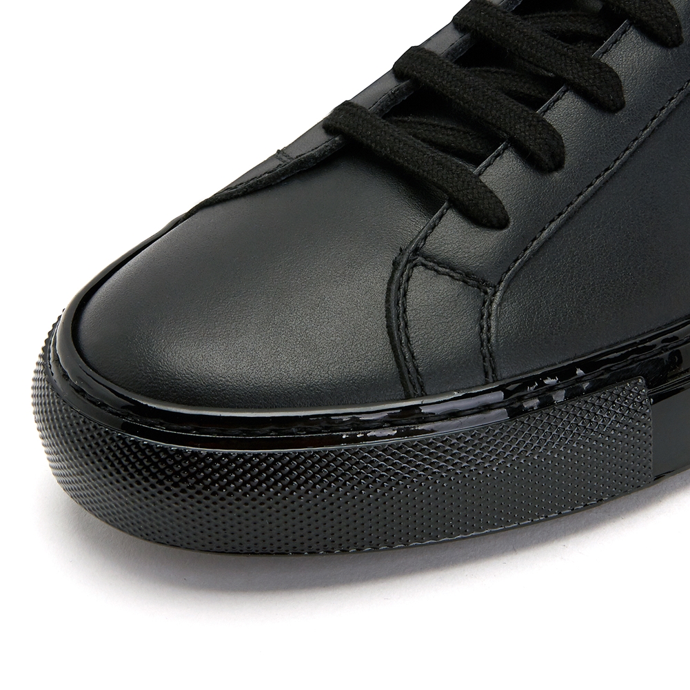 커먼프로젝트(COMMON PROJECTS) 아킬레스 로우 럭스 남자 스니커즈 2202 7547 BLACK