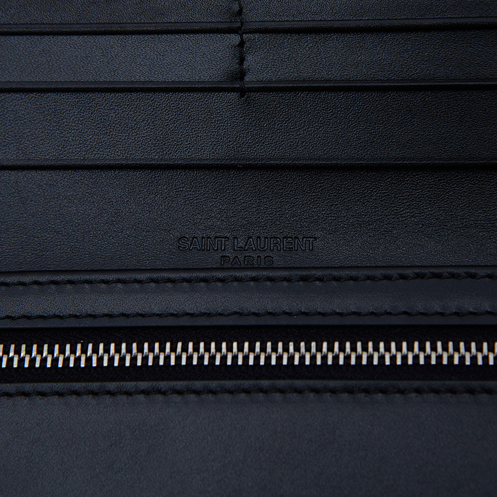 생로랑(SAINT LAURENT PARIS) 클래식 로고 남자 장지갑 556297 0U90N 1000