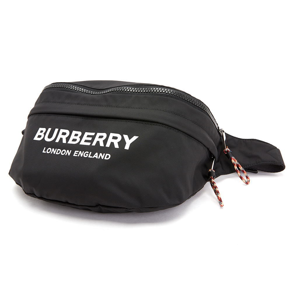 버버리(BURBERRY) 로고 컨버터블 공용 백팩/범백 CNVRTBL BCKPCK 8013519