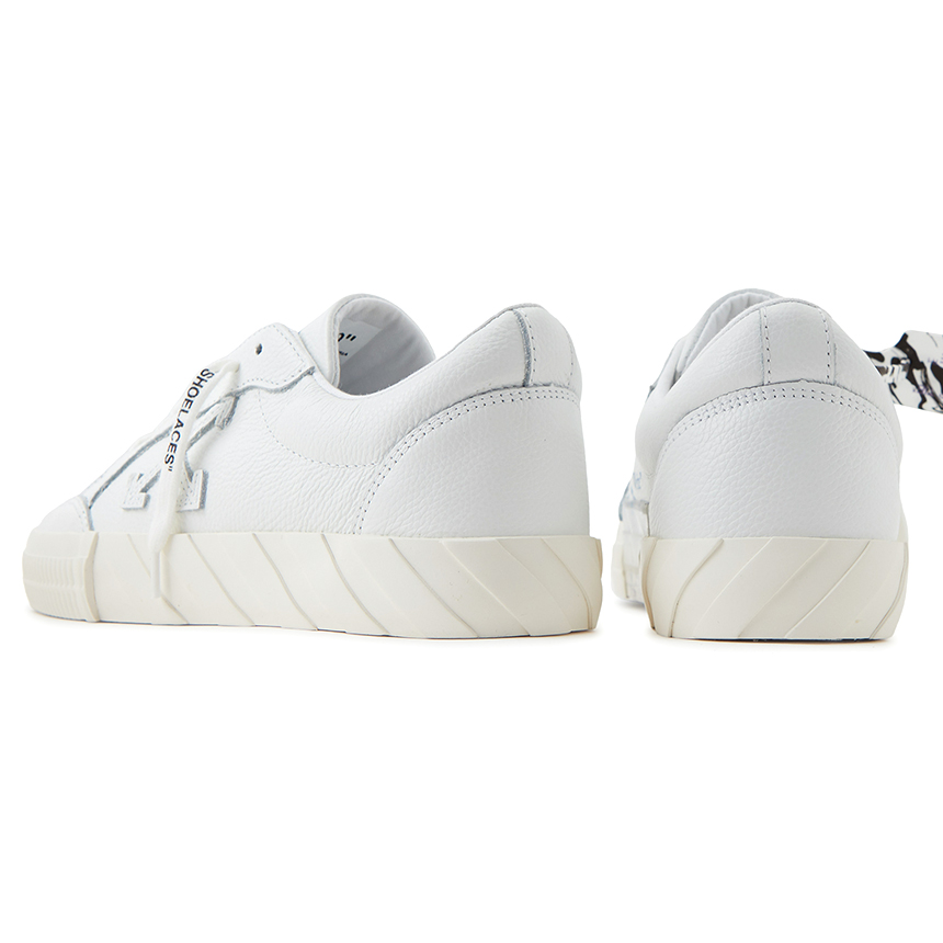 오프화이트(OFF WHITE) 벌크 남자 스니커즈 OMIA085F 20LEA003 0101