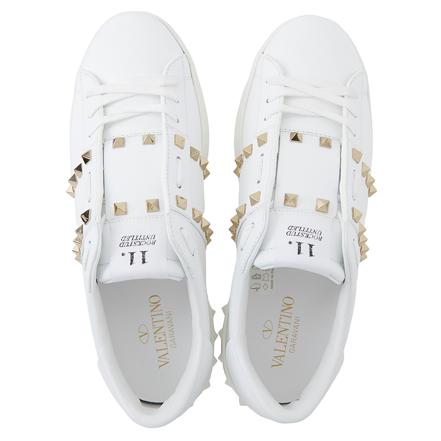 발렌티노(VALENTINO) 락스터드 언타이틀 남자 스니커즈 UY2S0931BHS 0BO