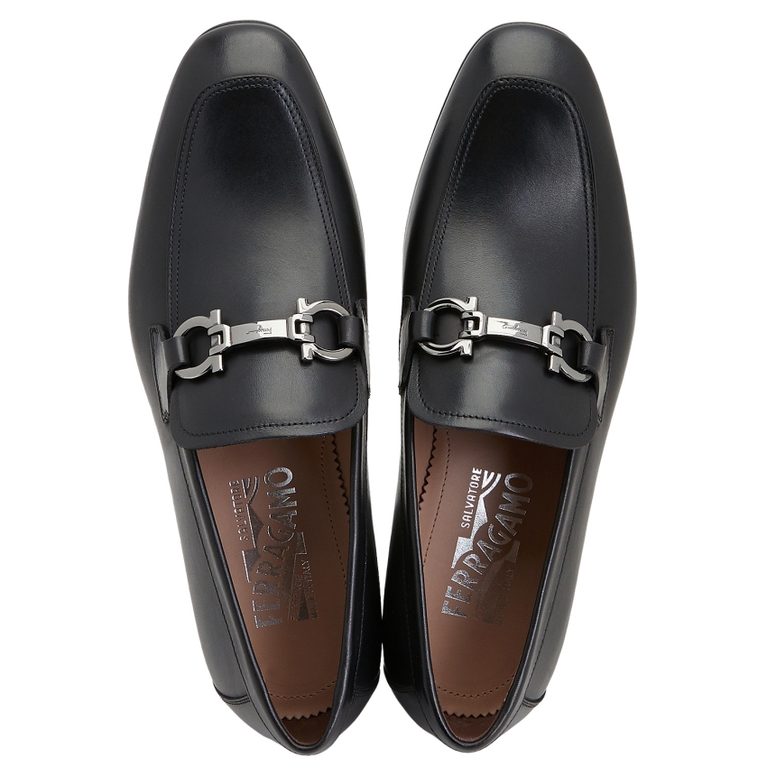 페라가모(FERRAGAMO) 간치니 남자 로퍼 REE NERO 0735236
