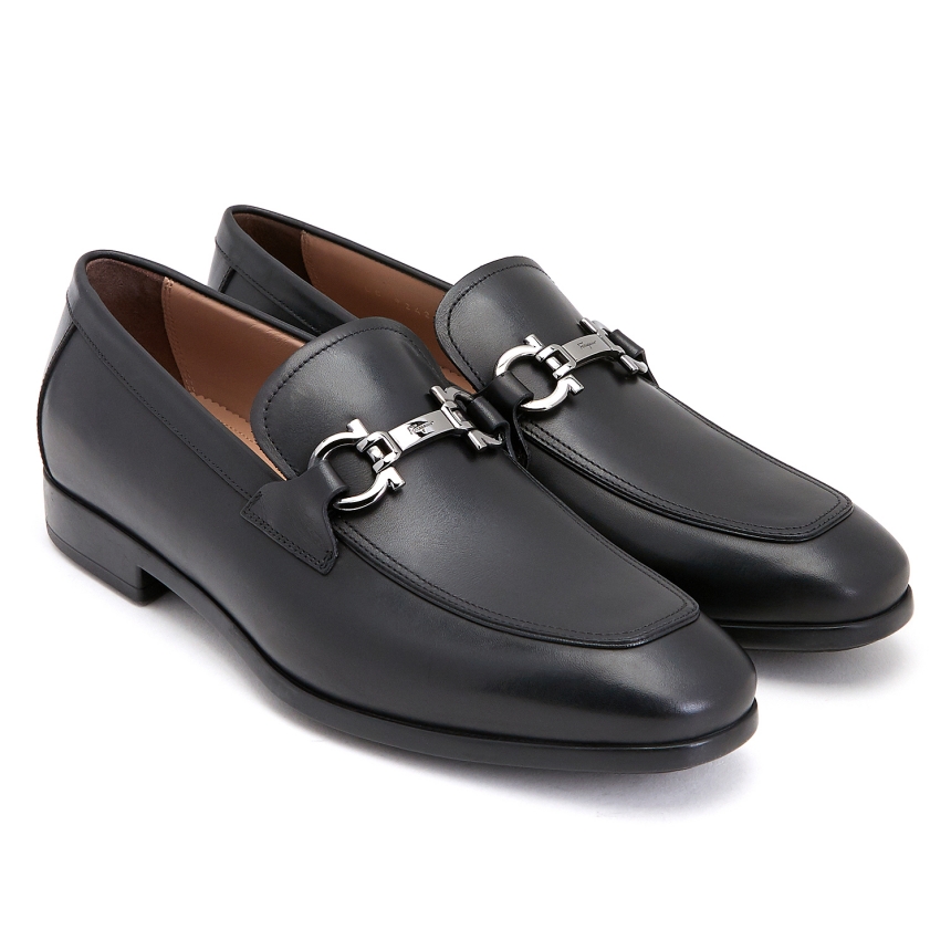 페라가모(FERRAGAMO) 간치니 남자 로퍼 REE NERO 0735236