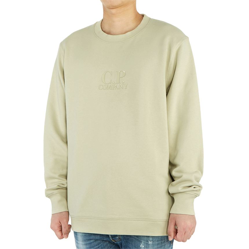 씨피컴퍼니(CP COMPANY) 로고 남자 긴팔 기모 맨투맨 티셔츠 레귤러핏 09CMSS008A 005086W 303