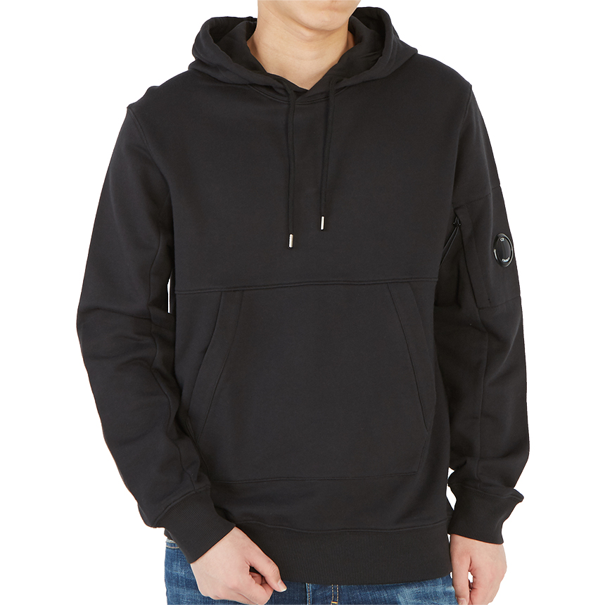 씨피컴퍼니(CP COMPANY) 렌즈 후드 남자 긴팔 기모 맨투맨 티셔츠 레귤러핏 09CMSS040A 005086W 999