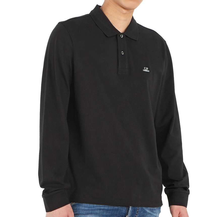 씨피컴퍼니(CP COMPANY) 로고 남자 폴로 긴팔티셔츠 레귤러핏 09CMPL016A 005263W 999