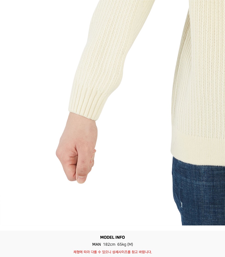 씨피컴퍼니(CP COMPANY) 렌즈남자 울 니트 09CMKN114A 005504A 103