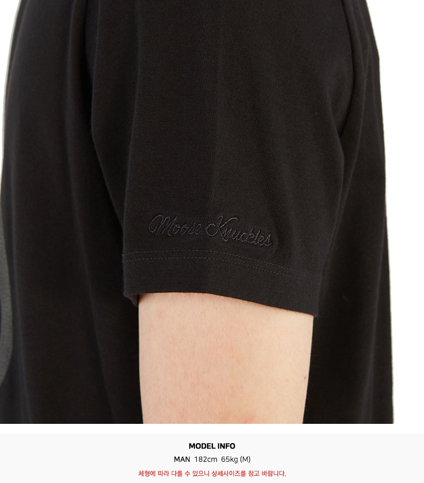 무스너클(MOOSE KNUCKLES) 로고 남자 반팔티셔츠 M30MT700 292