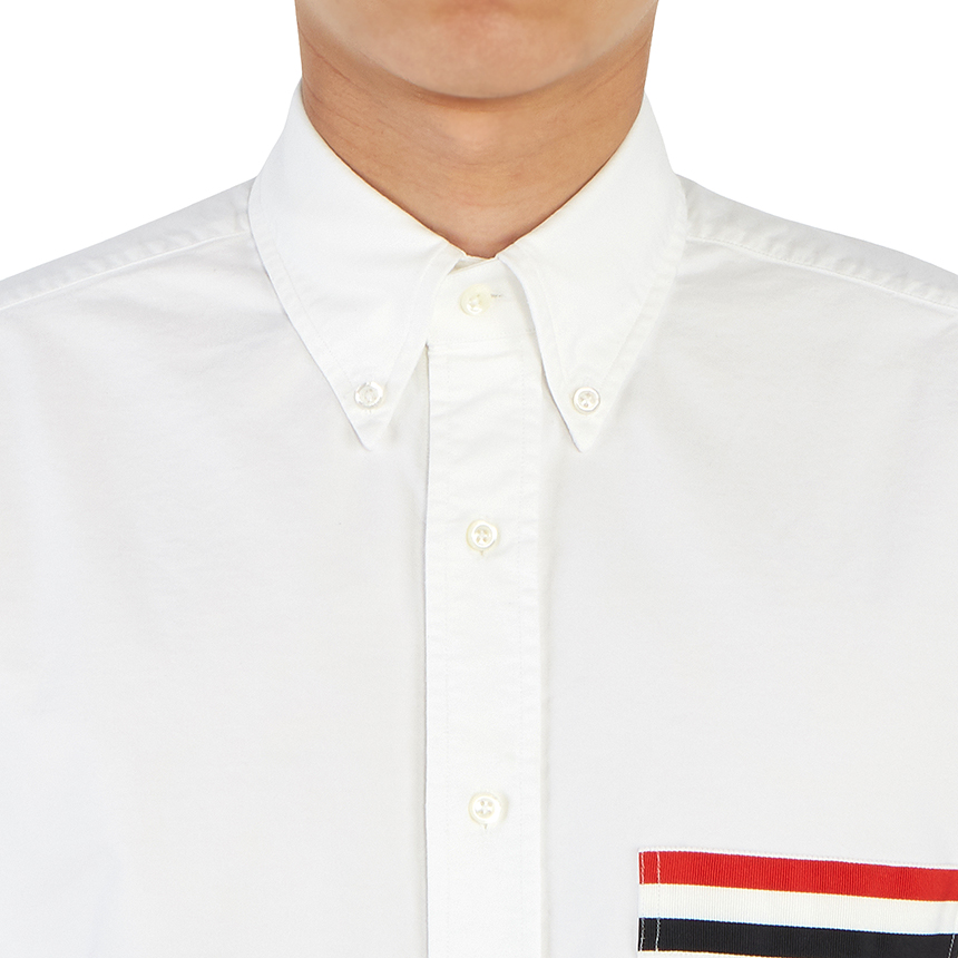 톰브라운(THOM BROWNE) 스크래치 옥스포드 삼선 포켓 남자 셔츠 S_MWL288A 00139 100_006