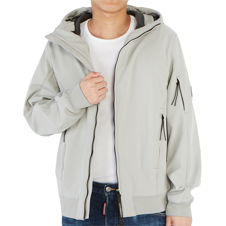 씨피컴퍼니(CP COMPANY) 쉘 렌즈 후드남자 자켓 09CMOW042A 005784A 900