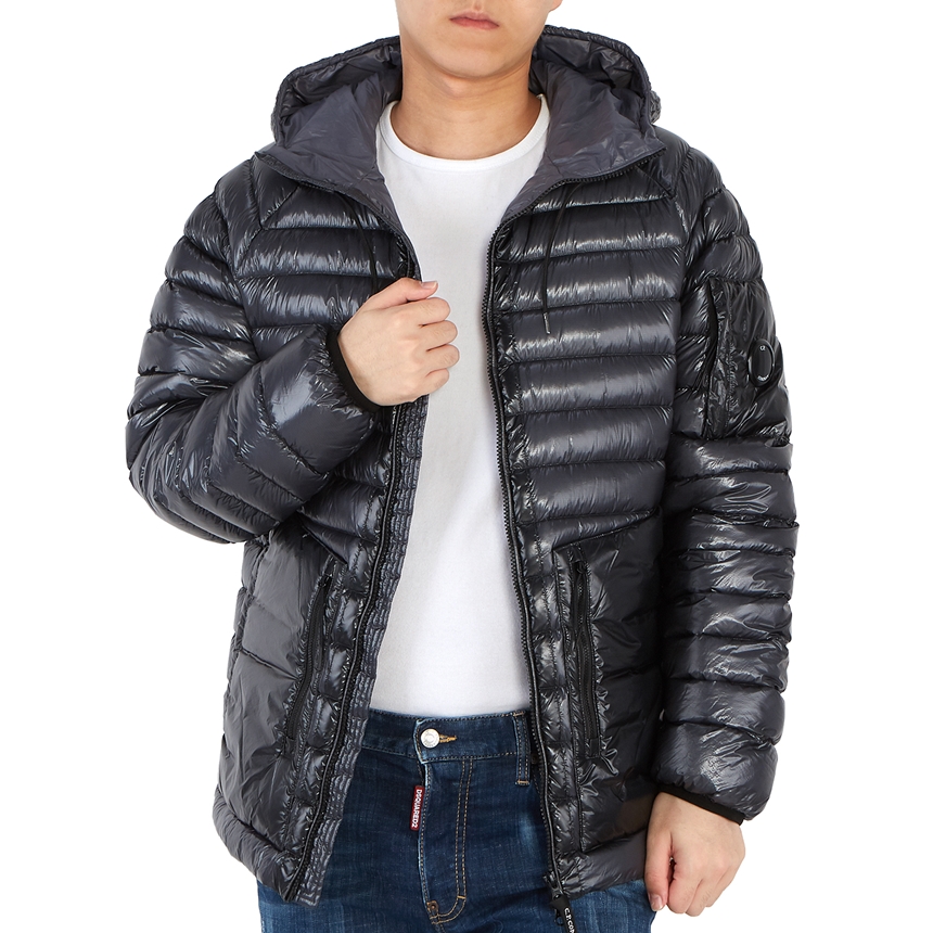 씨피컴퍼니(CP COMPANY) DD 쉘 렌즈 후드남자 패딩 점퍼 09CMOW065A 005791A 884