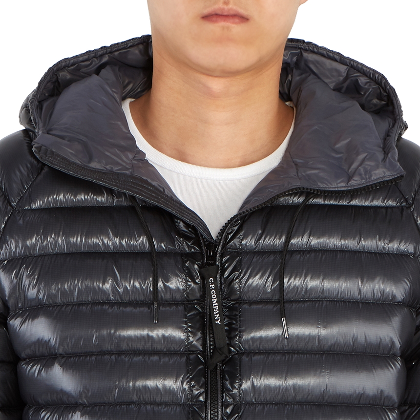 씨피컴퍼니(CP COMPANY) DD 쉘 렌즈 후드남자 패딩 점퍼 09CMOW065A 005791A 884