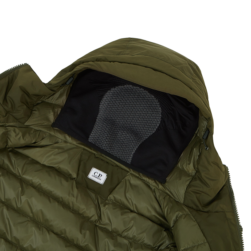 씨피컴퍼니(CP COMPANY) 마이크로 M 렌즈남자 패딩 점퍼 자켓 09CMOW096A 004275A 683