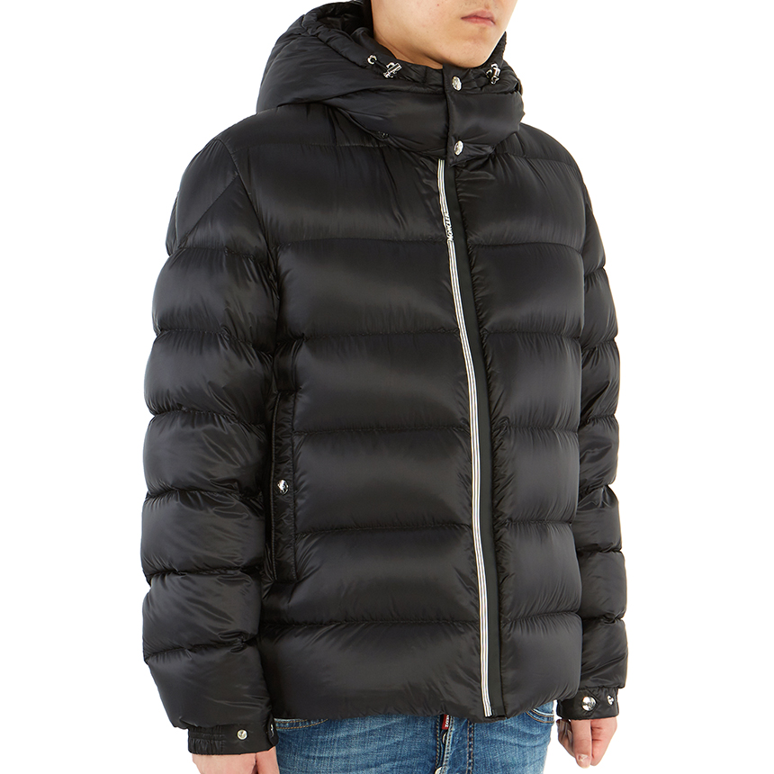몽클레어(MONCLER) 아베스 남자 패딩 점퍼 1A20100 53334 999