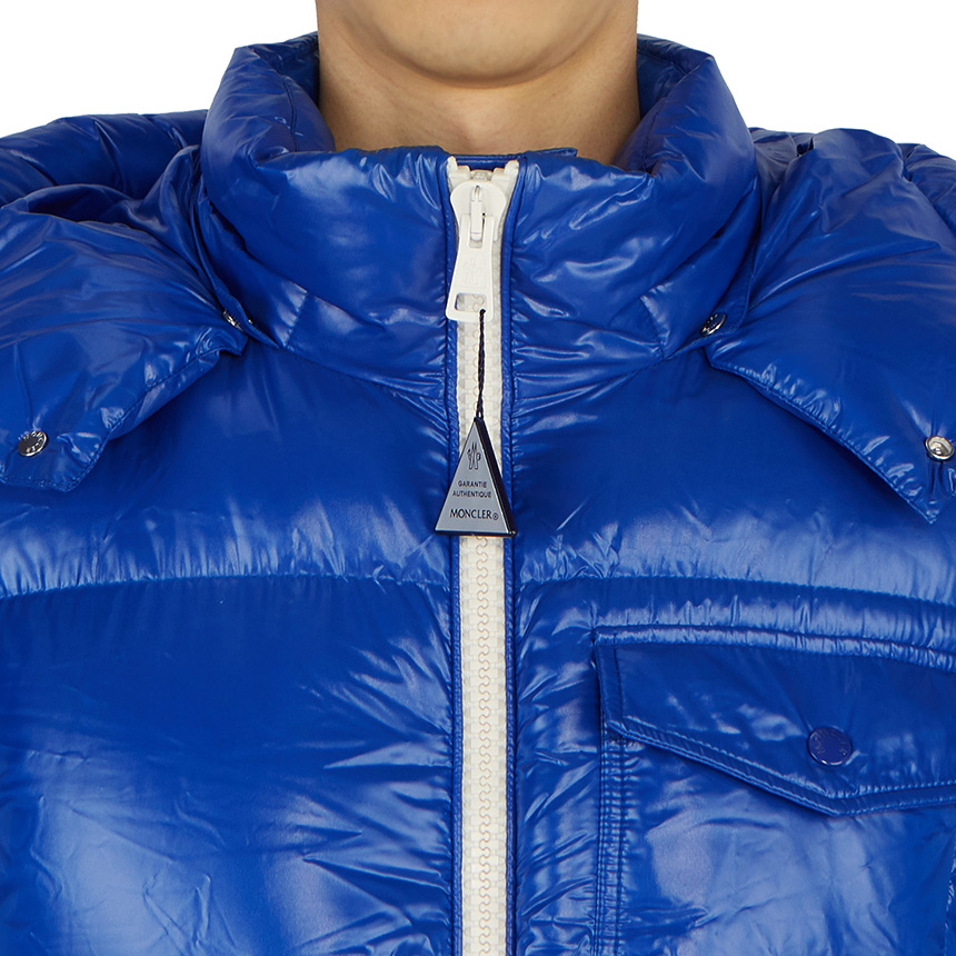 몽클레어(MONCLER) 비뉴말 남자 패딩 점퍼 자켓 1B58000 68950 73L