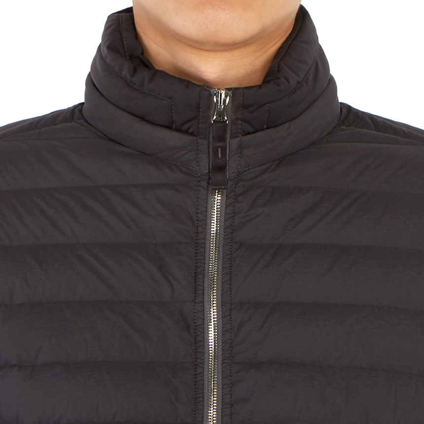 스톤아일랜드(STONE ISLAND) 와펜 챔버스 남자 패딩 점퍼 731541025 V0065