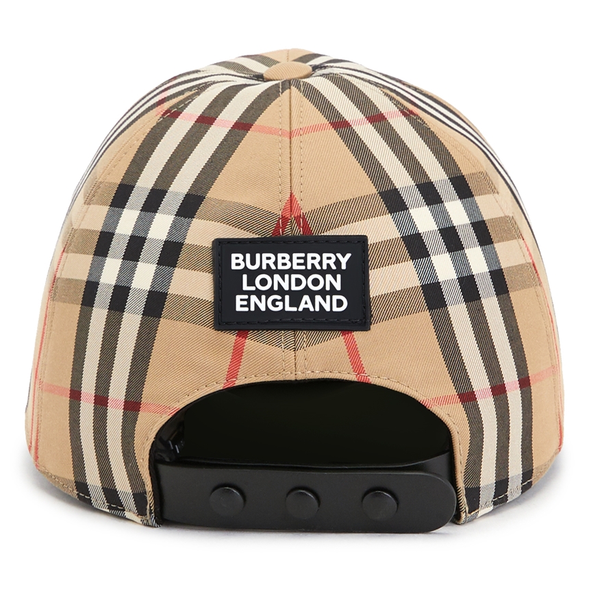 버버리(BURBERRY) 로고 아플리케 빈티지 체크 공용 볼캡 모자 TRUCKER CAP 8026929