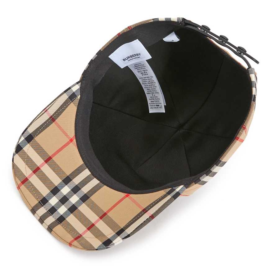버버리(BURBERRY) 로고 아플리케 빈티지 체크 공용 볼캡 모자 TRUCKER CAP 8026929