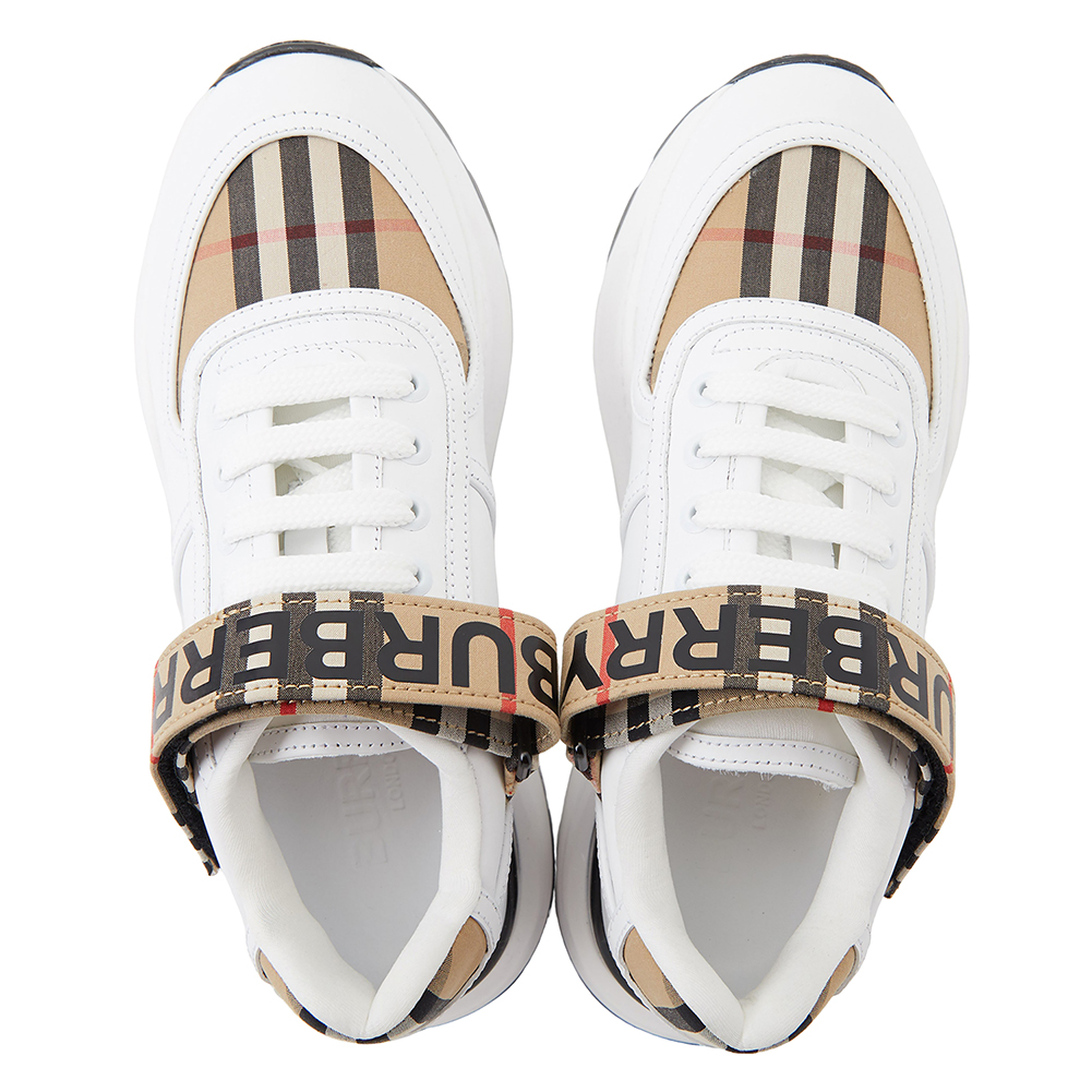버버리(BURBERRY) 로고 빈티지 체크 여자 스니커즈 RONNIE L LOW 8025543