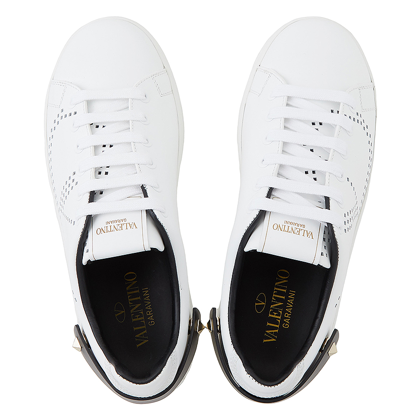발렌티노(VALENTINO) 백넷 여자 스니커즈 TW0S0M20DYH A01