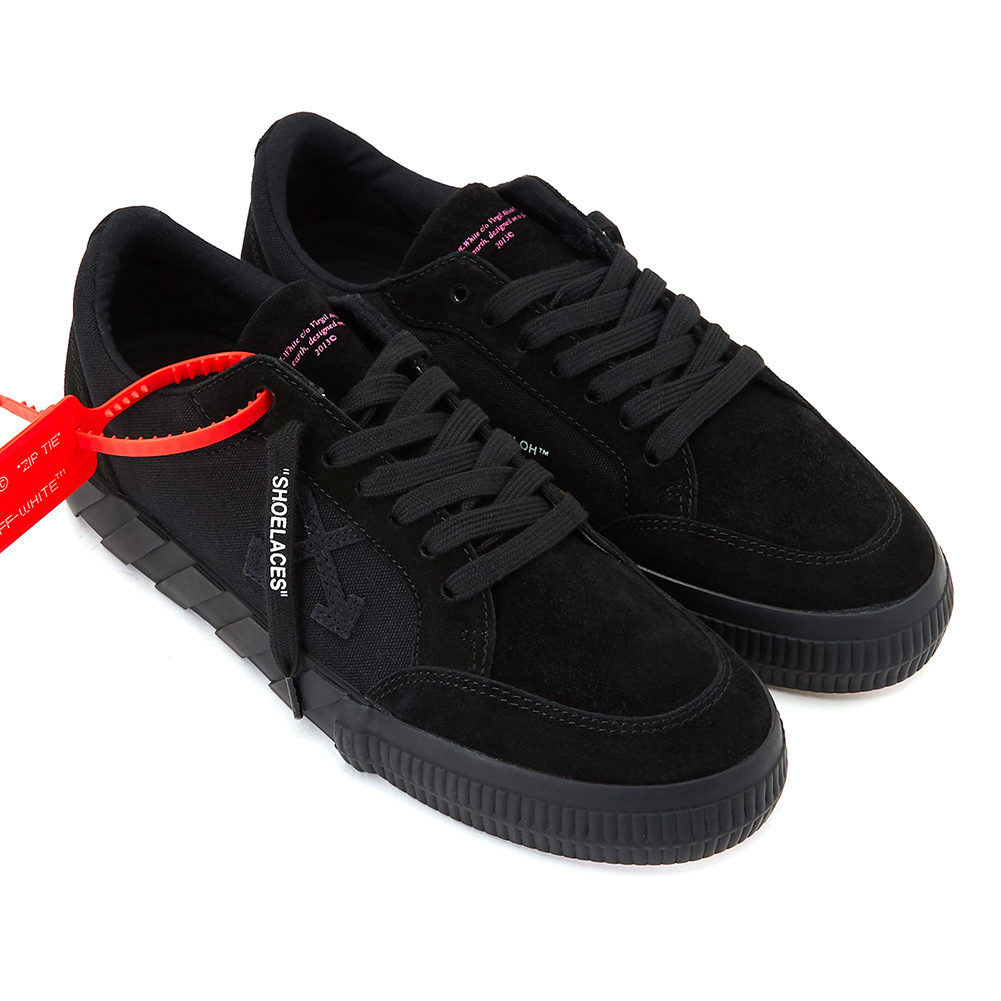 오프화이트(OFF WHITE) 벌크 남자 스니커즈 OMIA085R 20C21050 1010