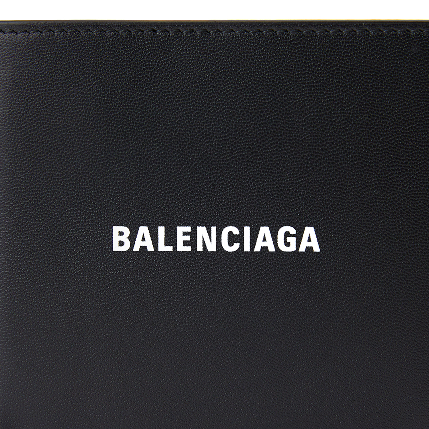발렌시아가(BALENCIAGA) 로고 캐시 남자 반지갑 594549 1I353 1090