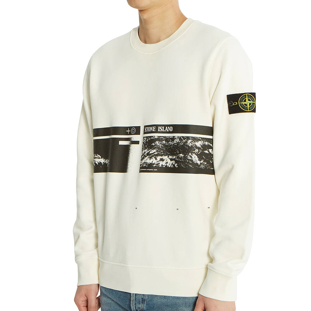 스톤아일랜드(STONE ISLAND) 드론 쓰리 와펜 남자 긴팔 맨투맨 티셔츠 721563094 V0093