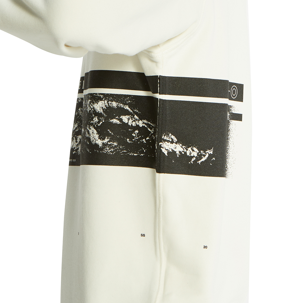 스톤아일랜드(STONE ISLAND) 드론 쓰리 와펜 남자 긴팔 맨투맨 티셔츠 721563094 V0093