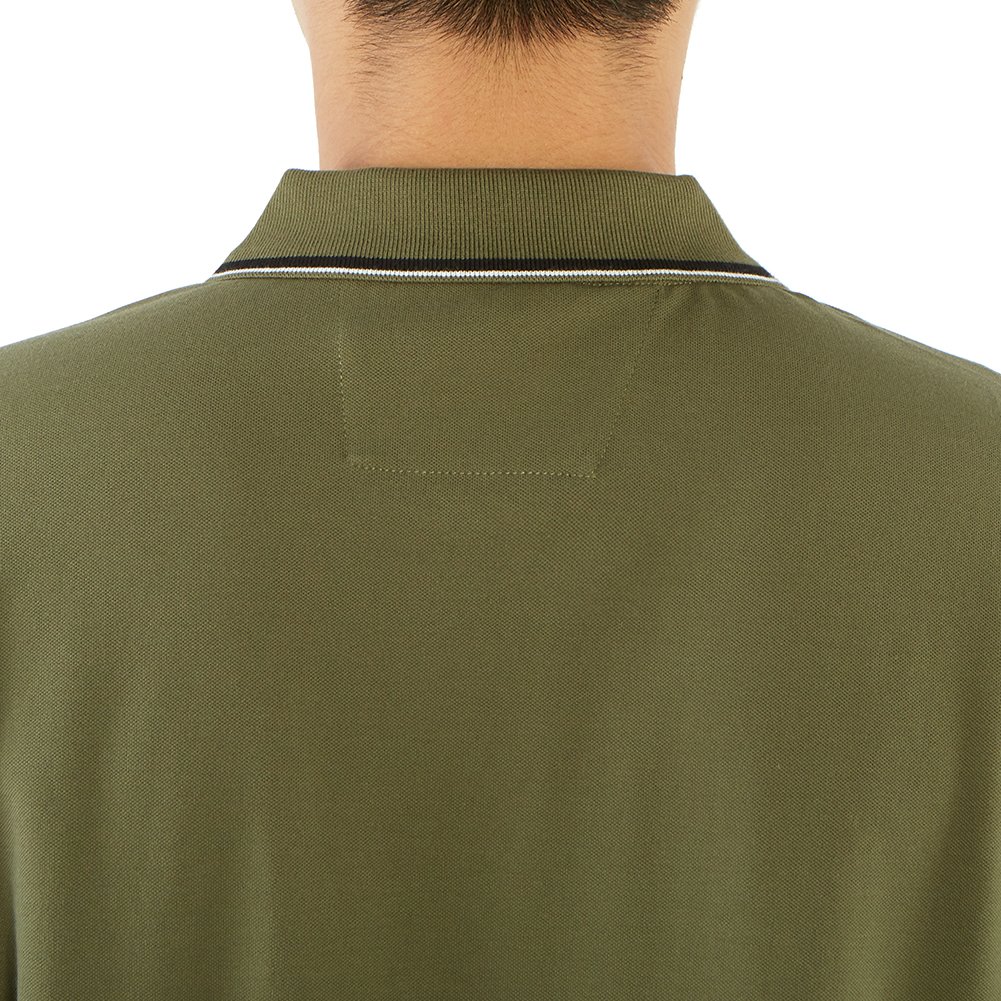 씨피컴퍼니(CP COMPANY) 로고 남자 폴로 긴팔 티셔츠 슬림핏 08CMPL070A 005263W 660