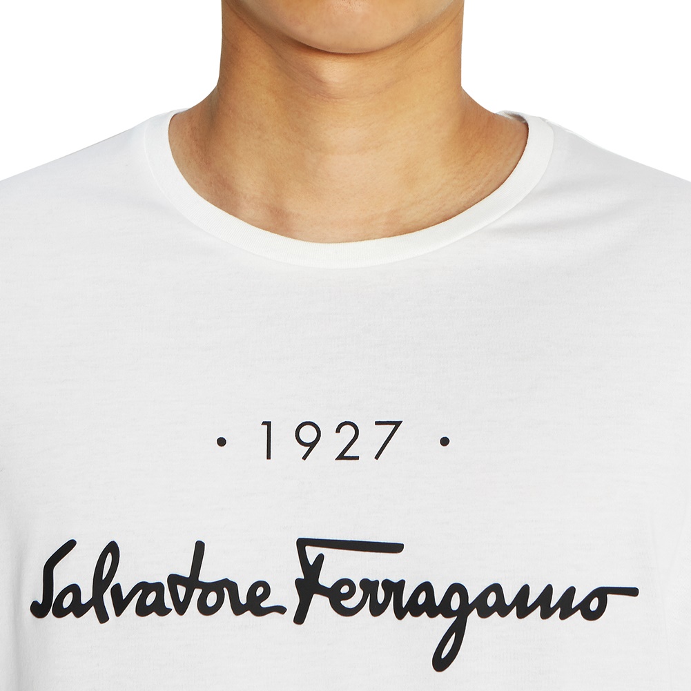 페라가모(FERRAGAMO) 1927 시그니처 남자 반팔티셔츠 12 0613 BIANCO 0728398