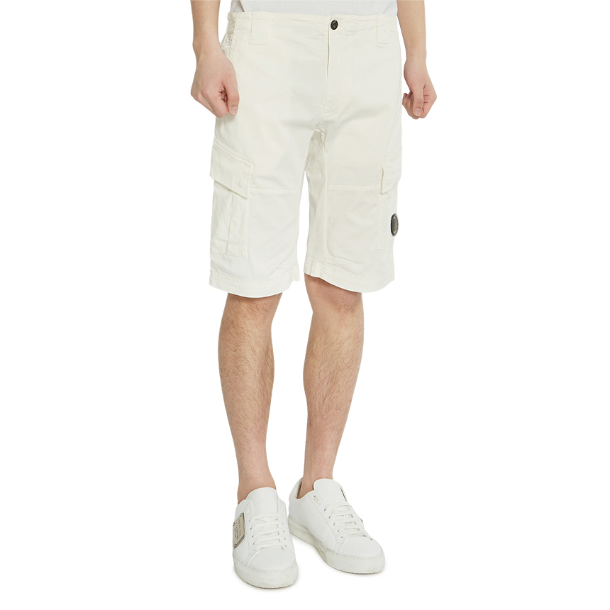 씨피컴퍼니(CP COMPANY) 렌즈 남자 카고 반바지 08CMBE117A 005694G 103