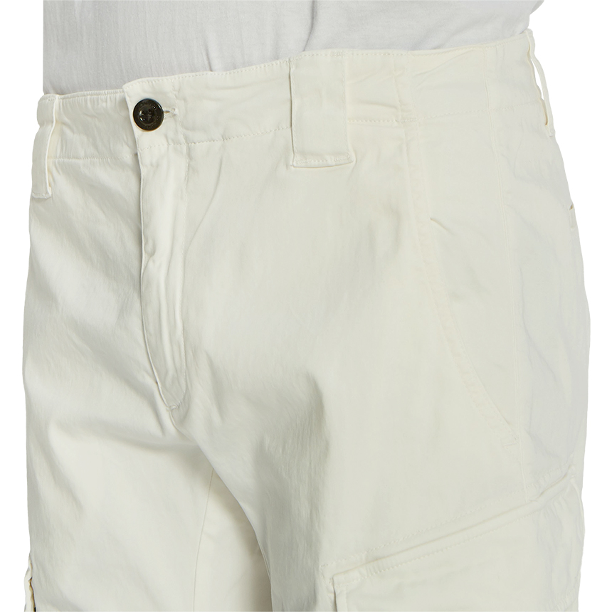 씨피컴퍼니(CP COMPANY) 렌즈 남자 카고 반바지 08CMBE117A 005694G 103