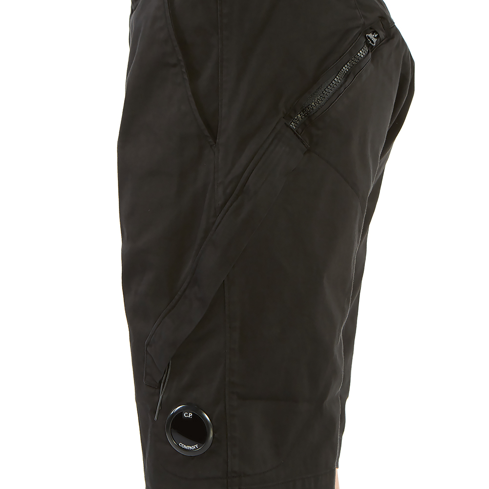 씨피컴퍼니(CP COMPANY) 렌즈 남자 카고 반바지 08CMBE211A 005694G 999