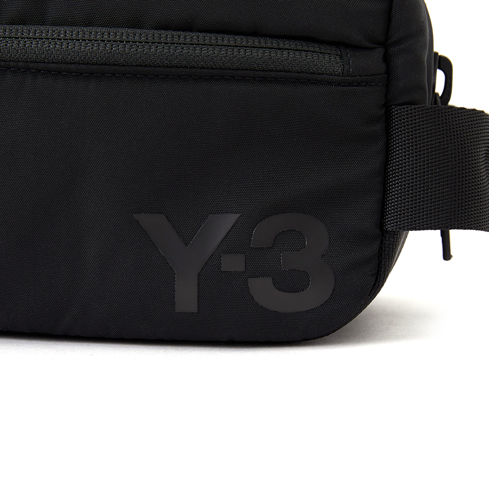 요지야마모토(YOHJI YAMAMOTO) Y-3 로고 공용 워시백/파우치백 FQ6971 NECESSAIRE