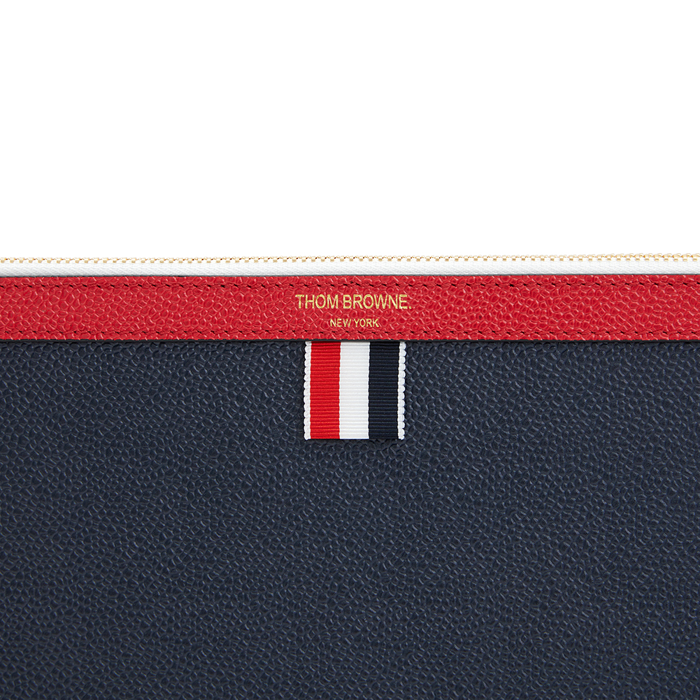 톰브라운(THOM BROWNE) 스몰 페이퍼 라벨 공용 클러치/파우치백 MAC094A 00198 960
