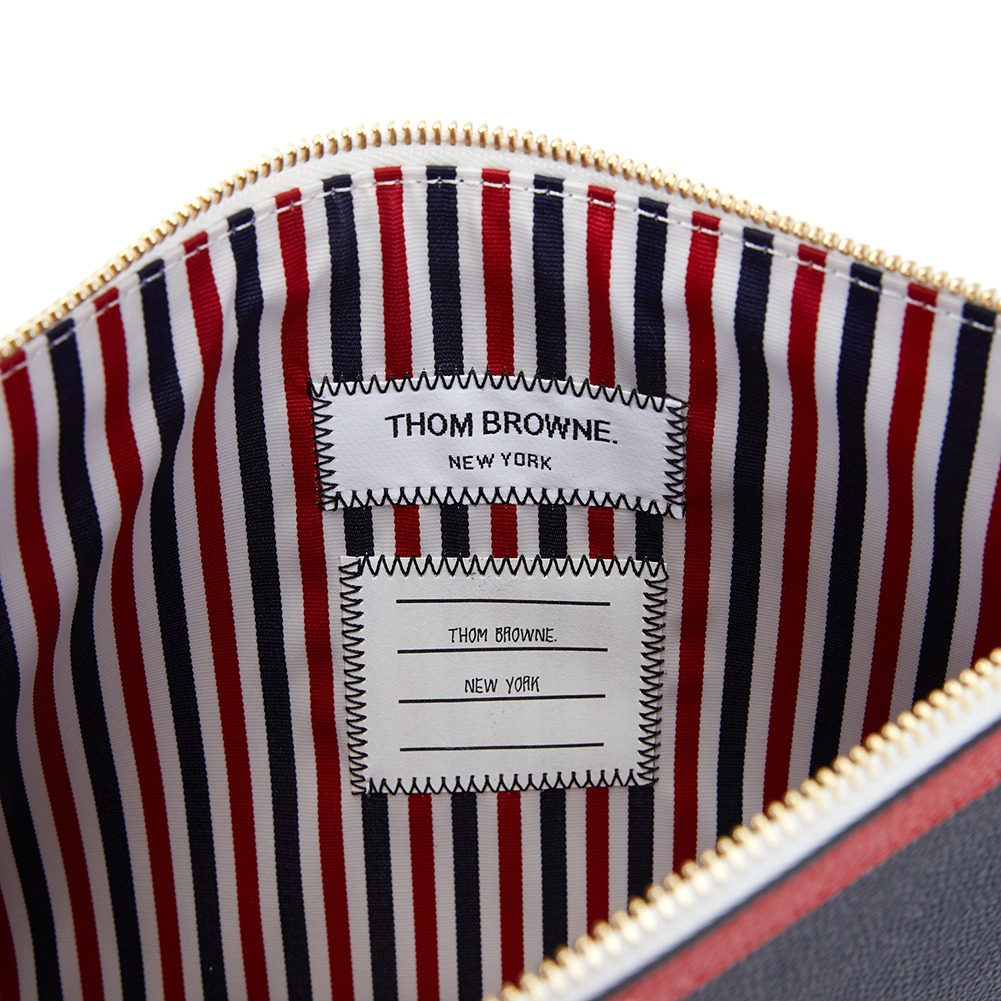 톰브라운(THOM BROWNE) 스몰 페이퍼 라벨 공용 클러치/파우치백 MAC094A 00198 960