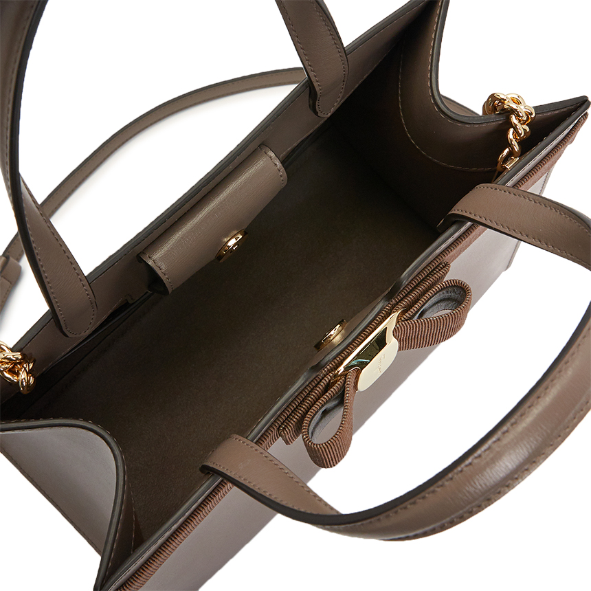 페라가모(FERRAGAMO) 바라 보우 여성 토트백 21 I290 CARAWAY SE 0741078