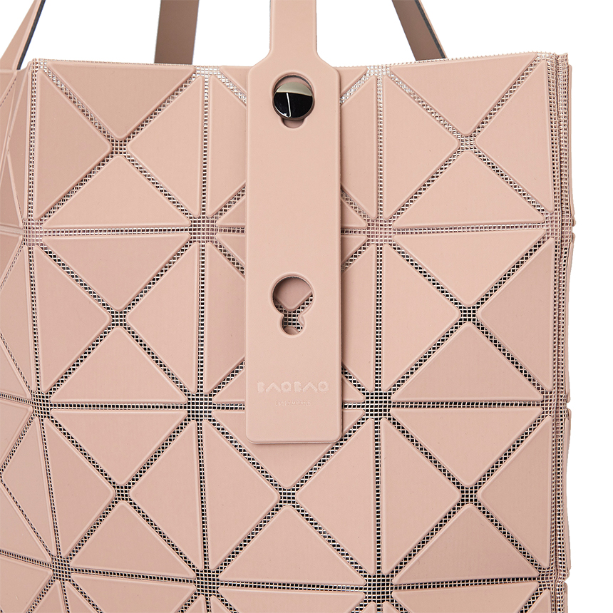 이세이미야케(ISSEY MIYAKE) 바오바오 루센트 원 톤 여자 토트백 BB18 AG643 22