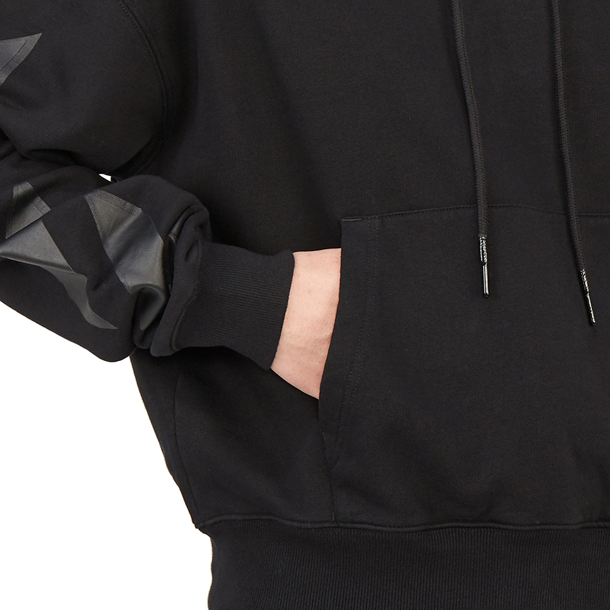오프화이트(OFF WHITE) 러버 애로우 오버 남자 후드 긴팔 기모 맨투맨 티셔츠 OMBB037F 21FLE007 1010