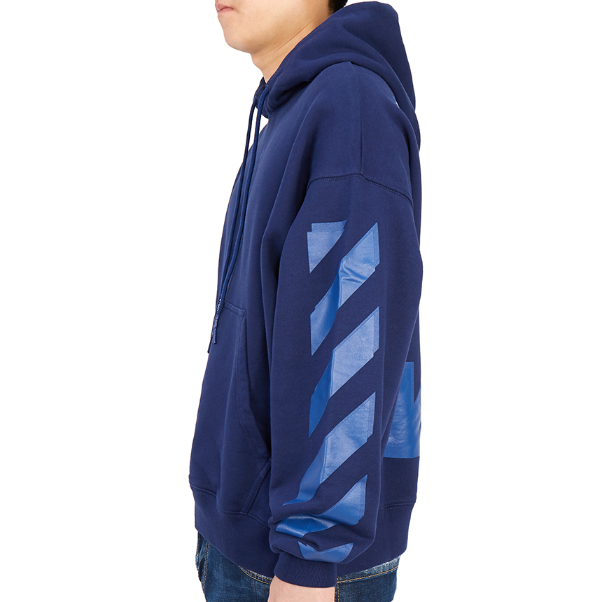 오프화이트(OFF WHITE) 러버 애로우 스케이트 남자 후드 긴팔 기모 맨투맨 티셔츠 OMBB085F 21FLE010 4545