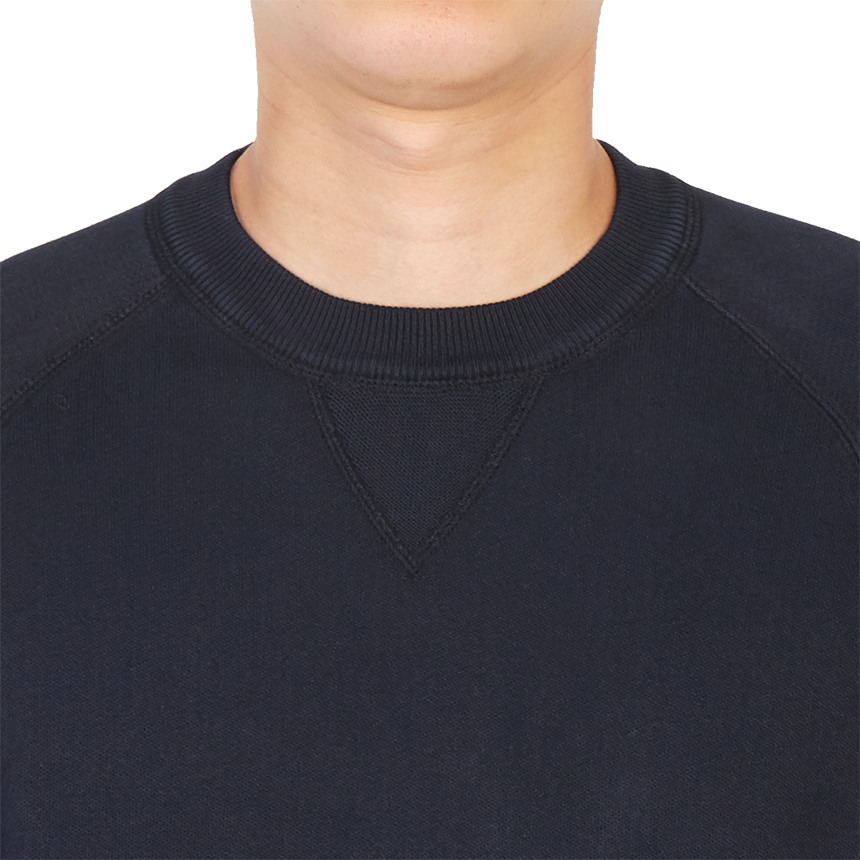 씨피컴퍼니(CP COMPANY) 렌즈 남자 니트 스웨터 레귤러핏 11CMKN098A 005805G 888