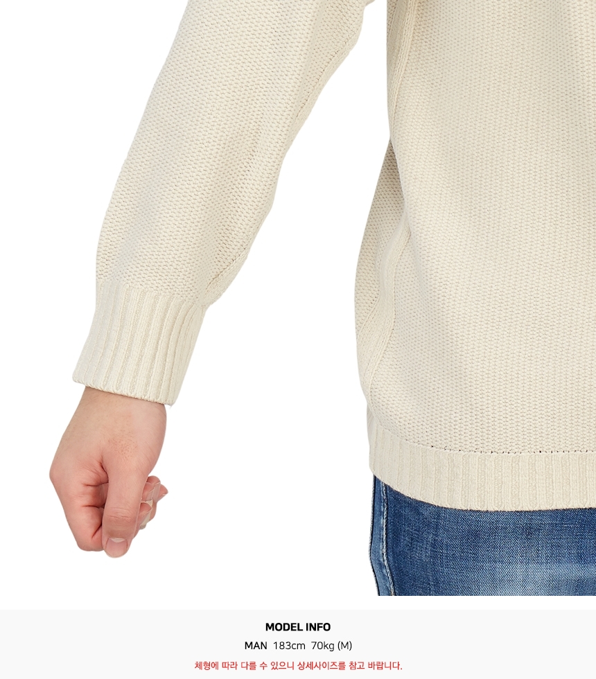 씨피컴퍼니(CP COMPANY) 렌즈 남자 니트 레귤러핏 11CMKN102A 005558G 116