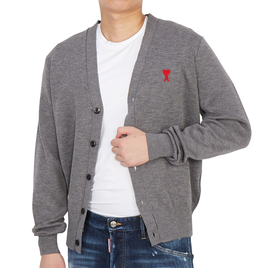 아미(AMI) 하트 로고 남자 울 가디건 A21HK305 001 055