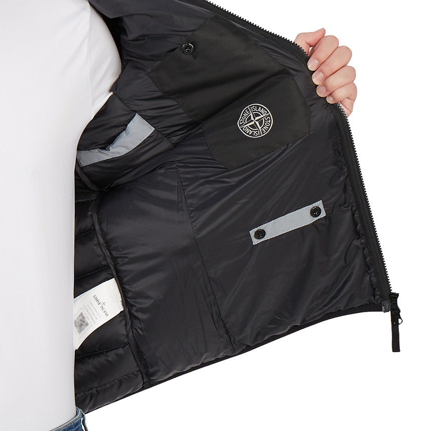 스톤아일랜드(STONE ISLAND) 와펜 텔라 남자 후드 패딩 점퍼 자켓 751542725 V0061
