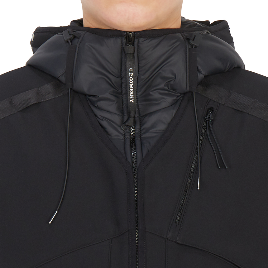 씨피컴퍼니(CP COMPANY) 쉘-R 고글 남자 후드 패딩 조끼 11CMOW107A 006097M 999